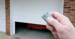 Купить автоматику для рулонных ворот Партизанск, цена от 2691 руб.